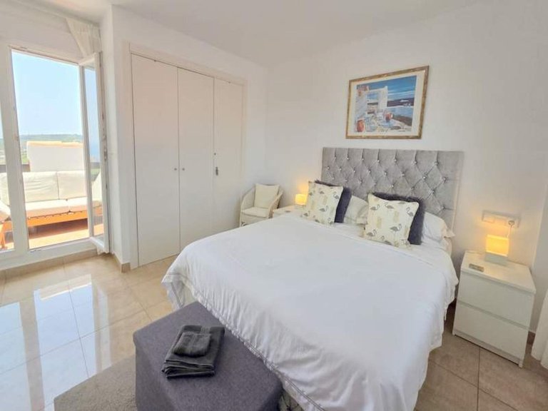 Apartment for Sale in La Duquesa, Malaga 20