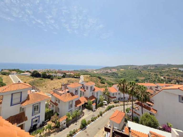 Apartment for Sale in La Duquesa, Malaga 24