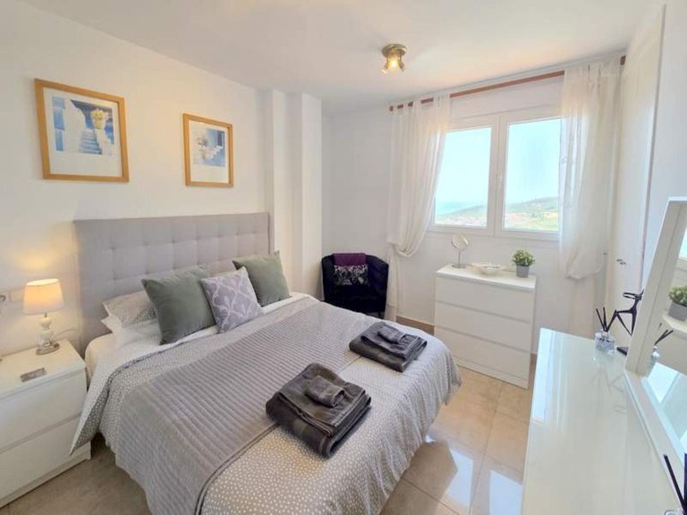 Apartment for Sale in La Duquesa, Malaga 9