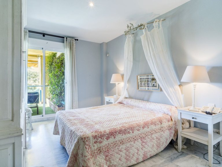 Apartment for Sale in Bahía De Marbella, Malaga 15