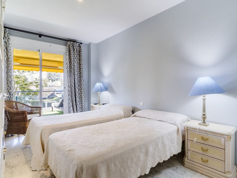 Apartment for Sale in Bahía De Marbella, Malaga 19