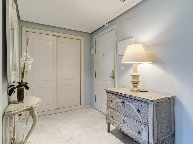 Apartment for Sale in Bahía De Marbella, Malaga 23