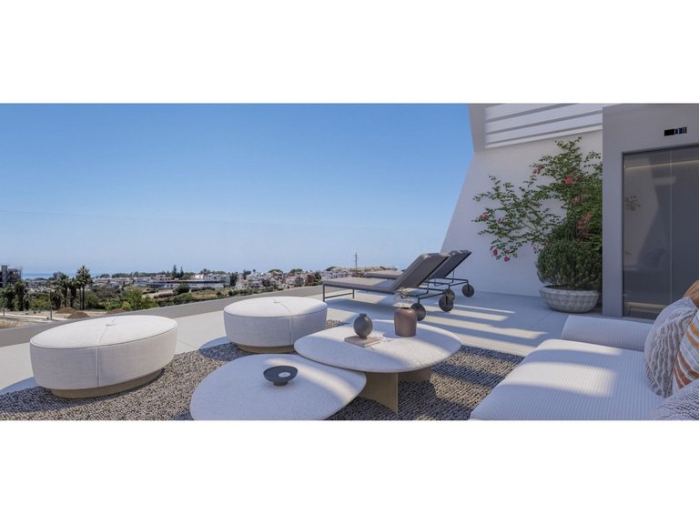 Villa for  in Los Flamingos, Malaga 2