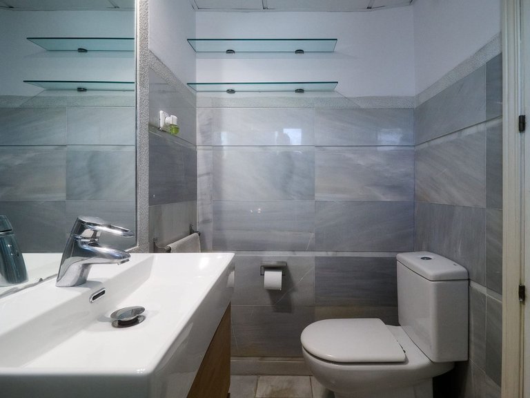 Town House for Sale in The Golden Mile, Malaga 24