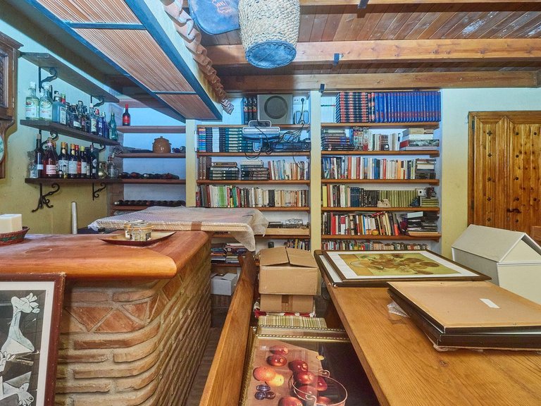 Town House for Sale in The Golden Mile, Malaga 26