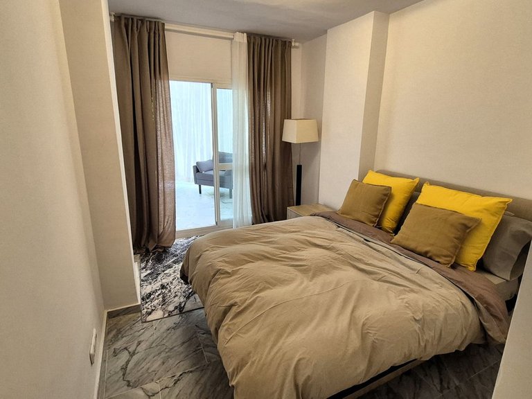 Apartment for Sale in Bahía De Marbella, Malaga 22