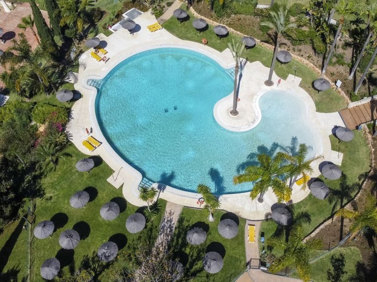 Apartment for Sale in Bahía De Marbella, Malaga 32