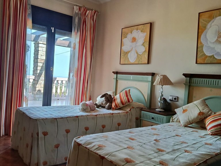 Villa for Sale in Casares Playa, Malaga 8