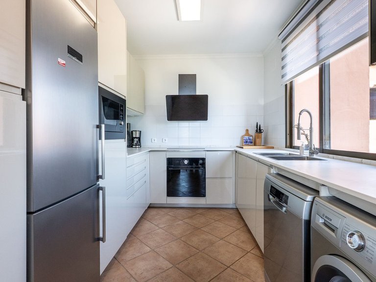 Apartment for Sale in La Mairena, Malaga 10