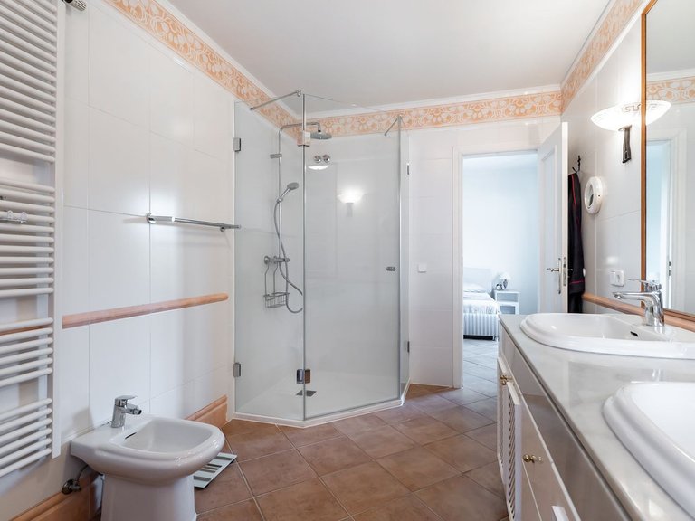 Apartment for Sale in La Mairena, Malaga 17