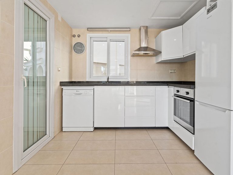 Apartment for Sale in Costa del Sol, Estepona, Malaga 7