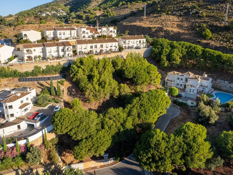 Plot for Sale in Mijas, Malaga 5