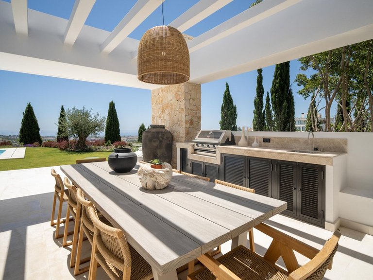 Villa for Sale in Benahavís, Malaga 27