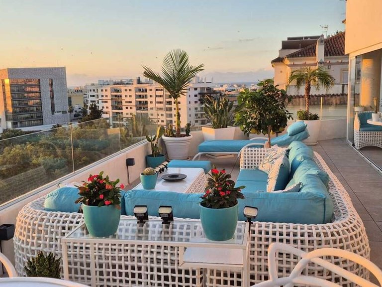 Penthouse for Sale in Costa del Sol Estepona, Malaga 1