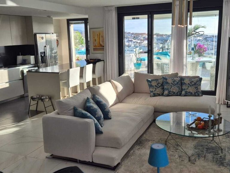 Penthouse for Sale in Costa del Sol Estepona, Malaga 2