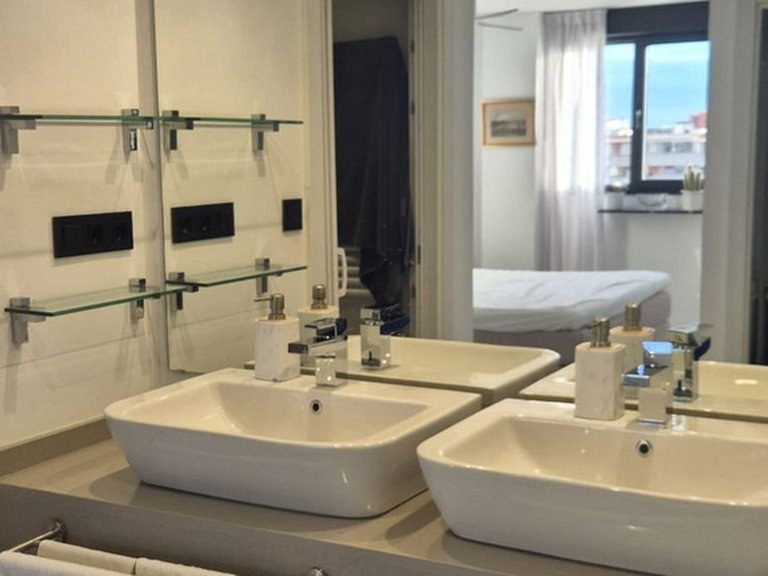 Penthouse for Sale in Costa del Sol Estepona, Malaga 31