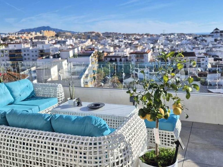 Penthouse for Sale in Costa del Sol Estepona, Malaga 4