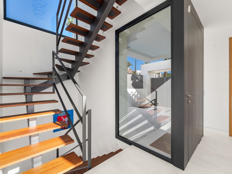 Villa for Sale in Benahavís, Malaga 12