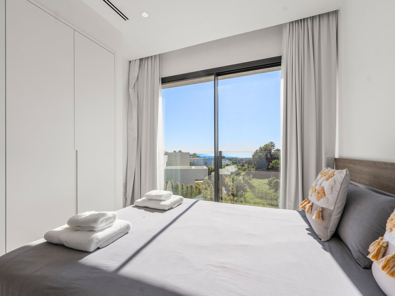 Villa for Sale in Benahavís, Malaga 18