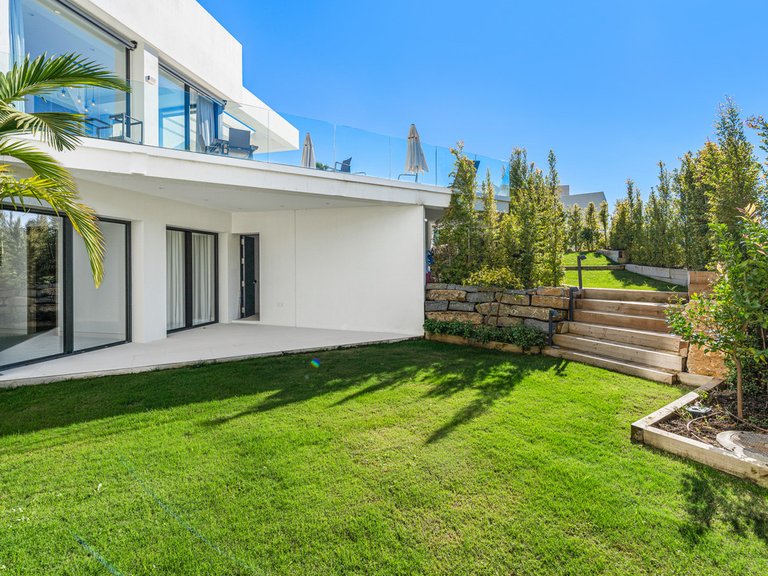Villa for Sale in Benahavís, Malaga 22