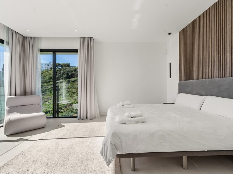 Villa for Sale in Benahavís, Malaga 27