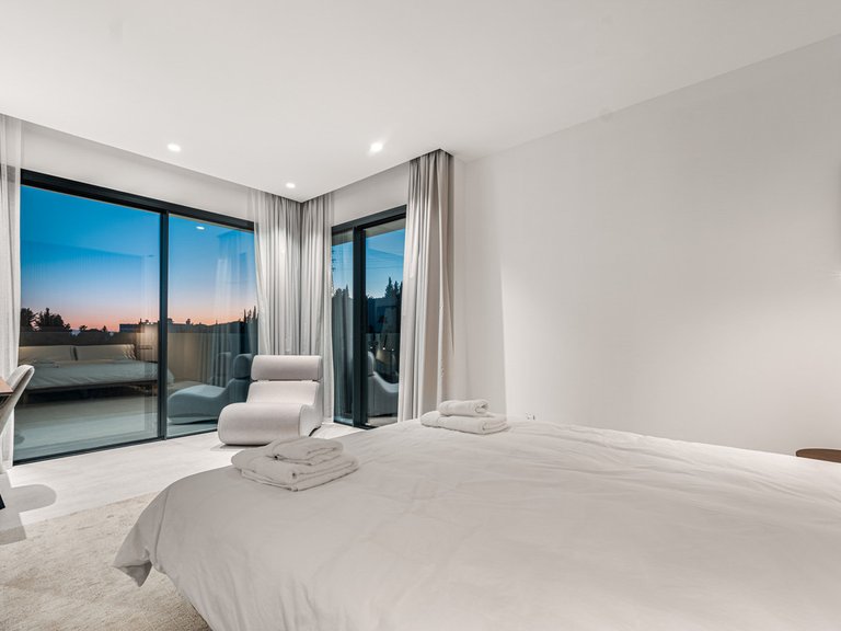 Villa for Sale in Benahavís, Malaga 3