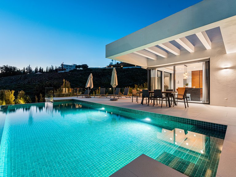 Villa for Sale in Benahavís, Malaga 31