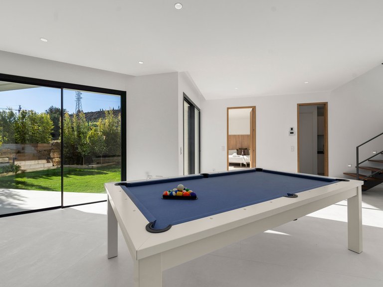 Villa for Sale in Benahavís, Malaga 33