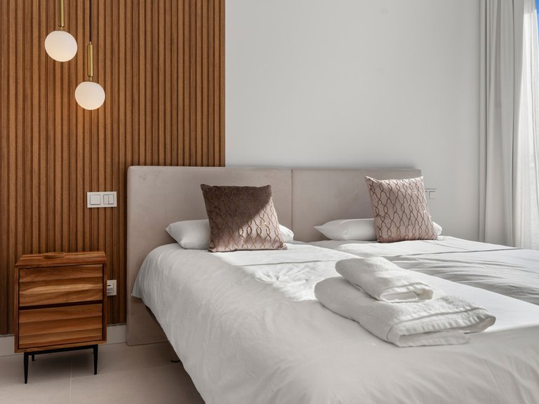 Villa for Sale in Benahavís, Malaga 35