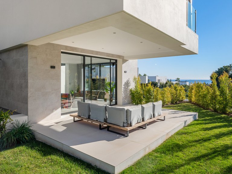 Villa for Sale in Benahavís, Malaga 38