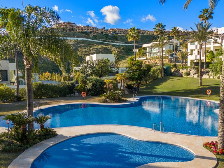 Villa for Sale in Benahavís, Malaga 45