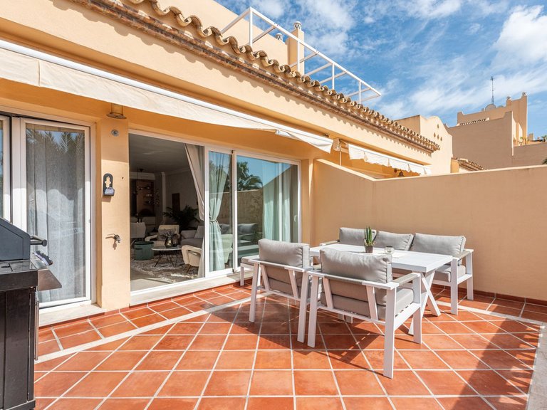 Apartment for Sale in Elviria, Malaga 2