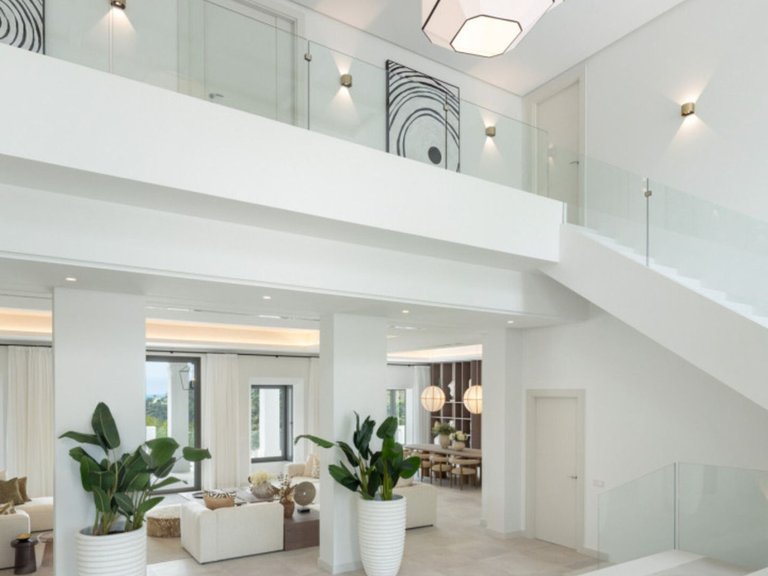 Villa for Sale in Marbella, Malaga 10