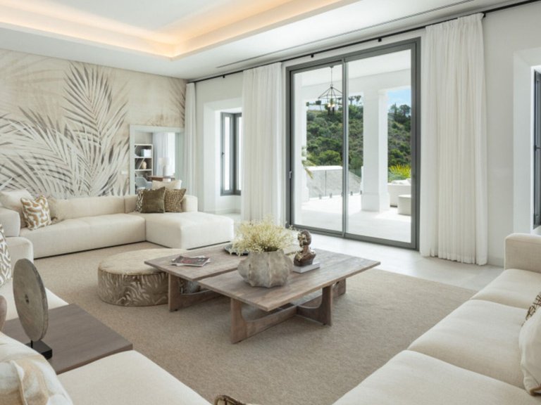 Villa for Sale in Marbella, Malaga 12