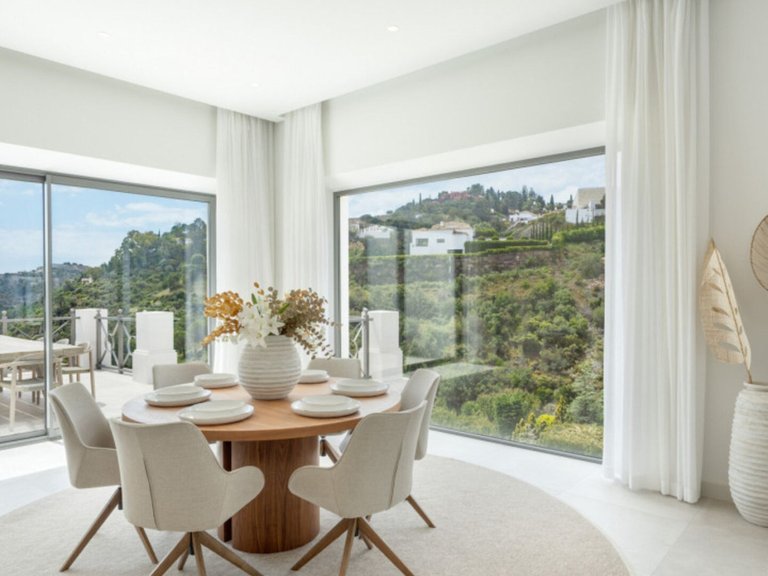 Villa for Sale in Marbella, Malaga 15