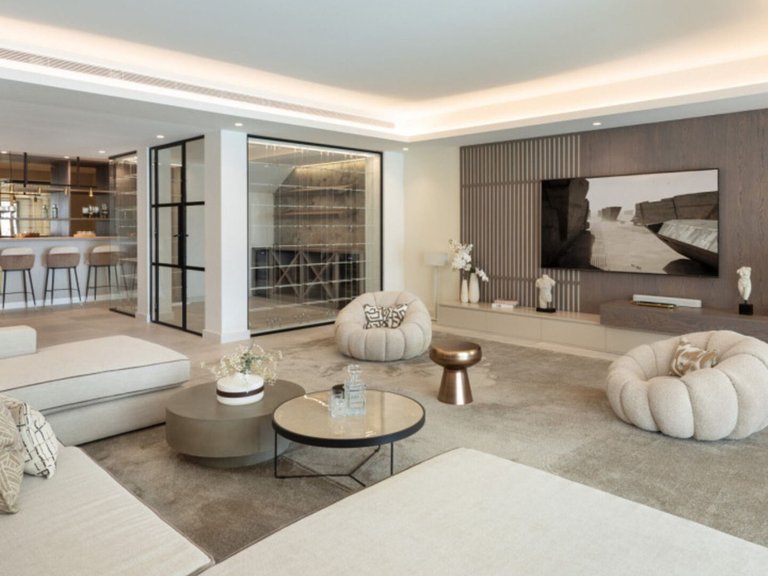 Villa for Sale in Marbella, Malaga 20