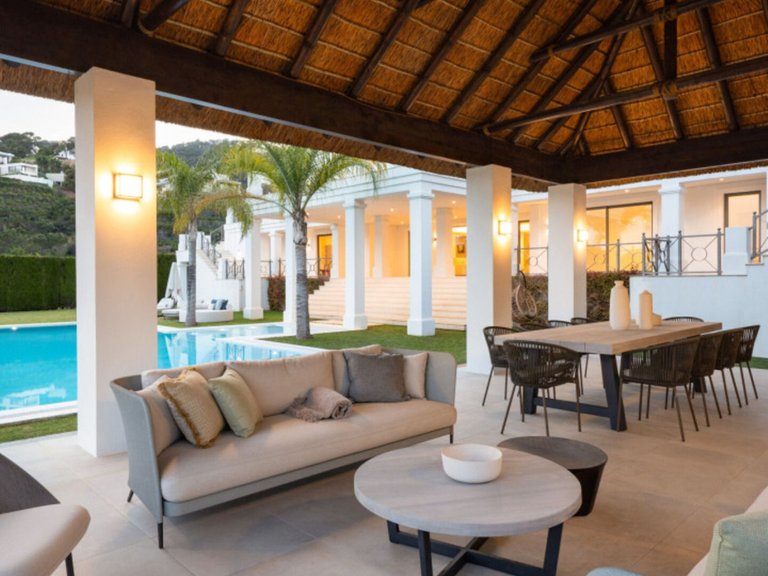 Villa for Sale in Marbella, Malaga 28