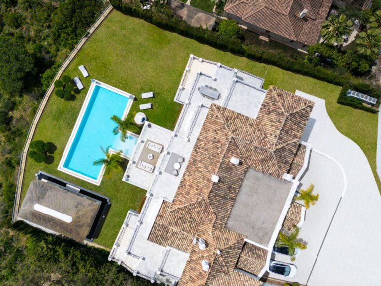 Villa for Sale in Marbella, Malaga 30