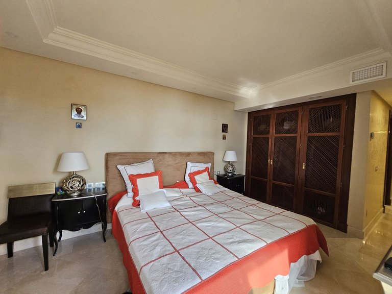 Apartment for Sale in Estepona, Malaga 10