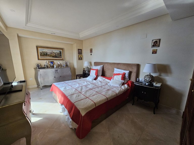 Apartment for Sale in Estepona, Malaga 8