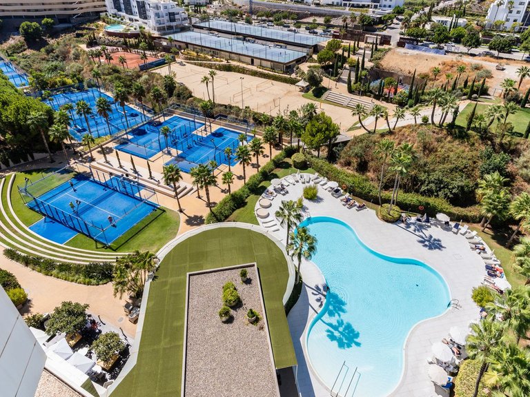 Apartment for Sale in Fuengirola, Malaga 42