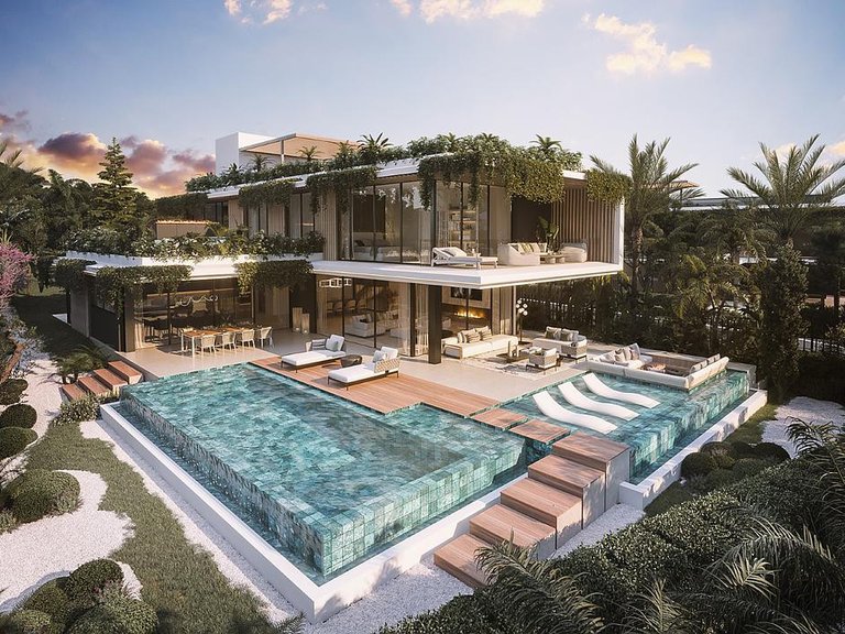 Villa for Sale in Marbella, Malaga 1