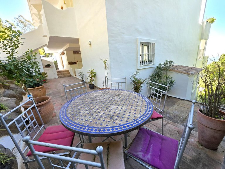 Apartment for Sale in La Mairena, Malaga 27