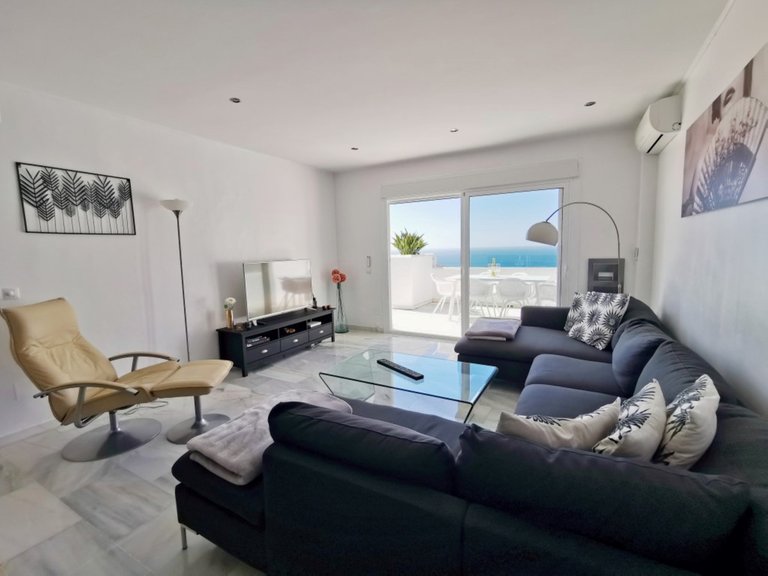 Apartment for Sale in La Mairena, Malaga 3