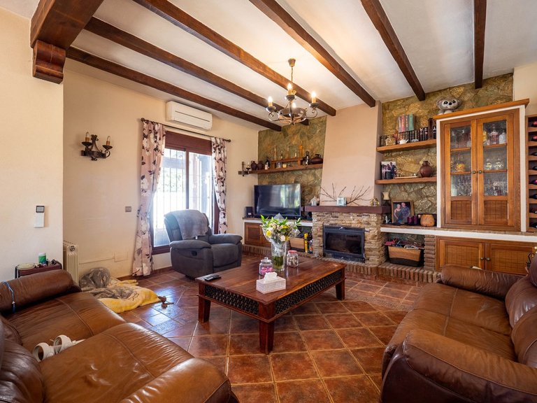 Villa for Sale in Alhaurin El Grande, Malaga 29