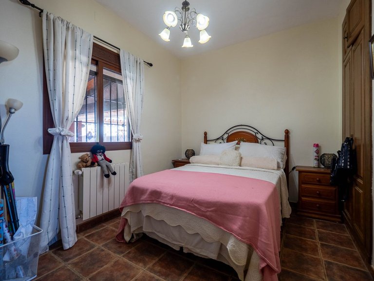Villa for Sale in Alhaurin El Grande, Malaga 7