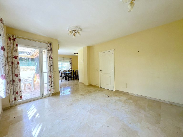 Villa for Sale in Riviera Del Sol, Malaga 17