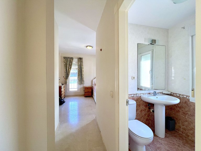 Villa for Sale in Riviera Del Sol, Malaga 33