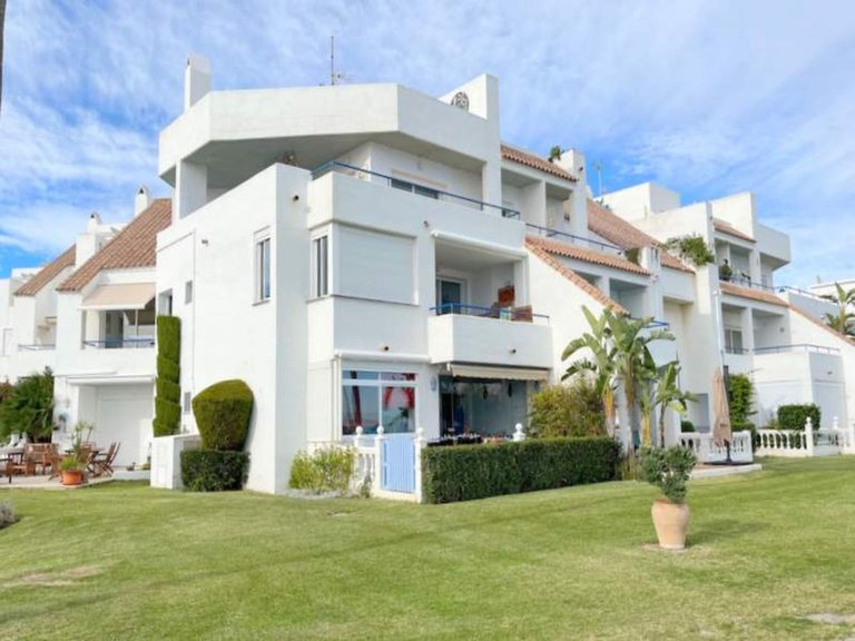 Apartment for Sale in Casares, Malaga 21