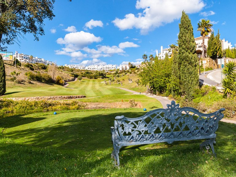 Plot for Sale in New Golden Mile, Malaga 13